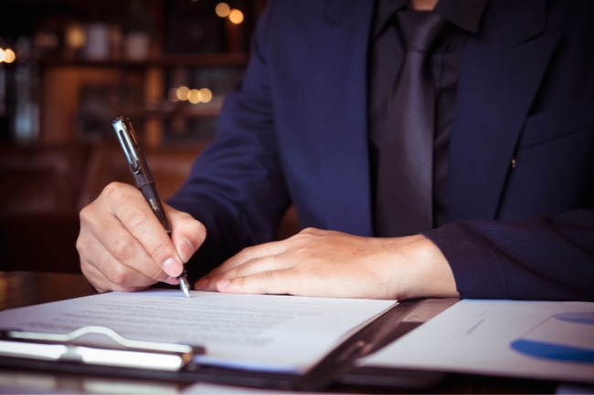 O que é Seguro Garantia e como ele protege sua empresa?