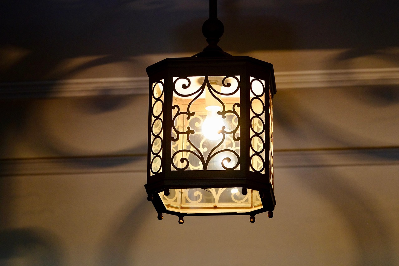 Instalar Lustre Pendente: 8 Passos para uma Iluminação Perfeita