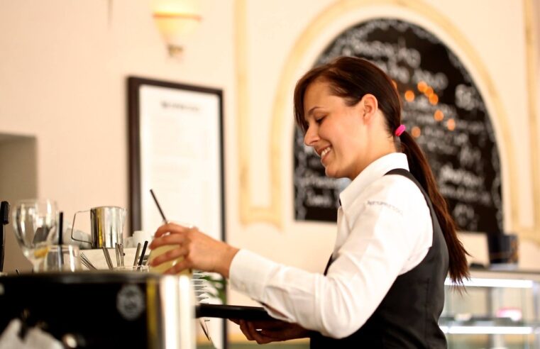 Trabalhar em Buffet nos Fins de Semana: 6 Dicas para Começar