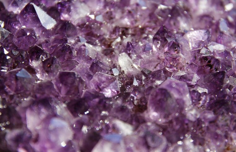 Limpar Lustre de Cristal: 8 Passos para um Brilho Impecável