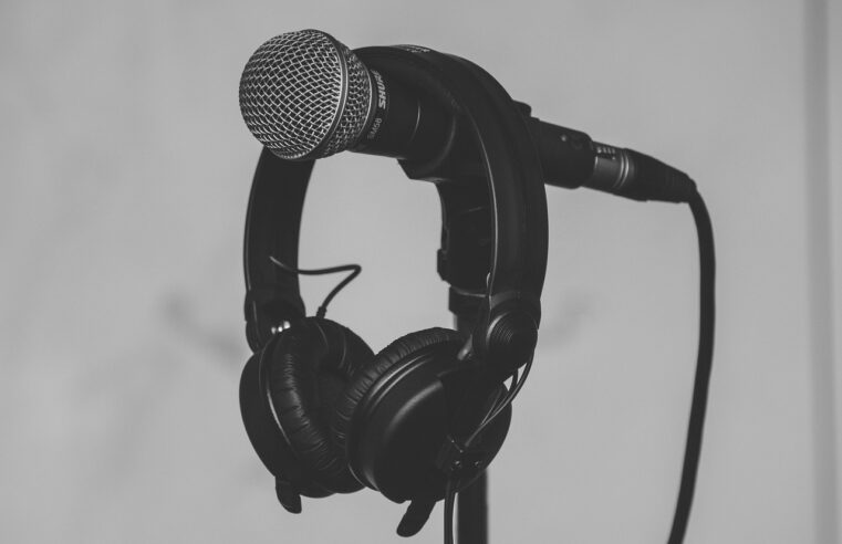 Aumentar o Volume do Microfone: 7 Dicas para Som Nítido