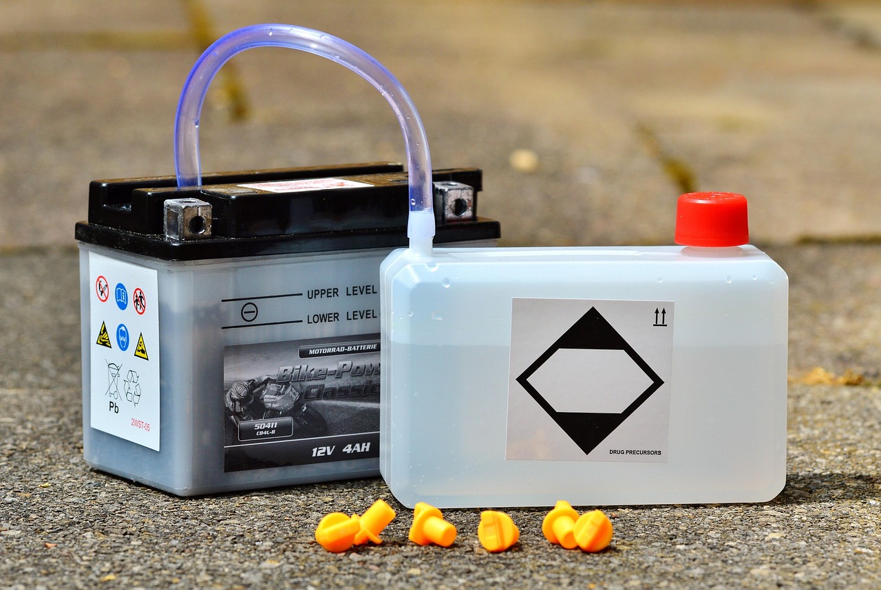 Capacitor Eletrolítico: O que é e 3 Usos Essenciais Explicados