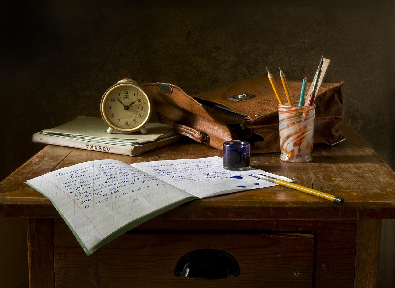 Escriturário: 5 Funções Essenciais que Você Precisa Conhecer